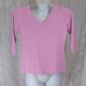 🏵️🏵️ 2/$15 🏵️🏵️ Carilyn Vaile Lilac Pink V Neck Stretch Top NWOT  Siz